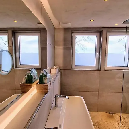 Exklusives Holzhaus Mit Bergbahn - Im Schwarzwald Prázdninový dům *