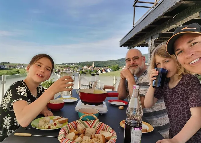 Exklusives Holzhaus Mit Bergbahn - Im Schwarzwald